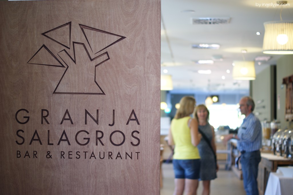Einladendes Bio-Restaurant im Hotel Mas Salagros