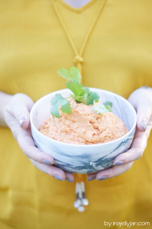 Hummus mit gerösteter Paprika | Moment in a Jelly Jar