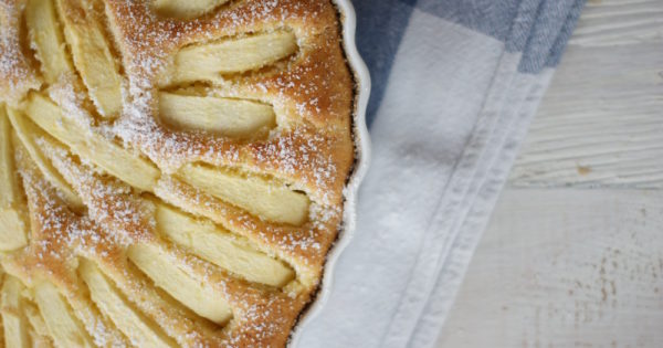 schneller Apfel-Amaretto-Kuchen | Moment in a Jelly Jar